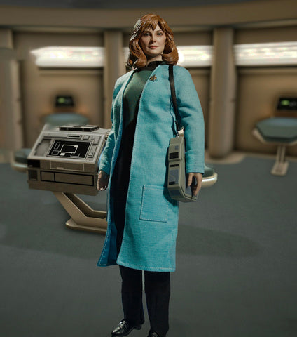 Exo-6 Star Trek: The Next Generation Dr. Beverly Crusher (Standard Edition) 1:6 Scale Figure