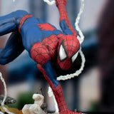 PRE - ORDER: Diamond Select Marvel Milestones 1990s Spider - Man Statue - collectorzown