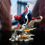 PRE - ORDER: Diamond Select Marvel Milestones 1990s Spider - Man Statue - collectorzown