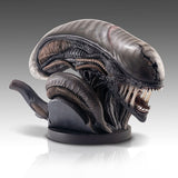 PRE - ORDER: Hollywood Collectibles Group Aliens Xenomorph Life - Size Bust - collectorzown