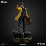 PRE - ORDER: Iron Studios The Goonies Mikey Walsh 1/10 Art Scale Statue - collectorzown