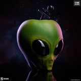 PRE - ORDER: Sideshow Collectibles Alien Apple (Green Variant) Retail Exclusive Replica - collectorzown