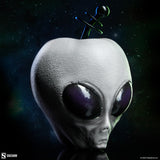 PRE - ORDER: Sideshow Collectibles Alien Apple Replica - collectorzown