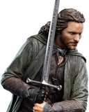 PRE - ORDER: Weta Workshop The Lord of the Rings Trilogy Aragorn Miniature Statue - collectorzown