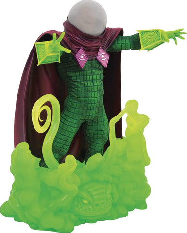 Diamond Select Marvel Comic Gallery Mysterio Statue - collectorzown