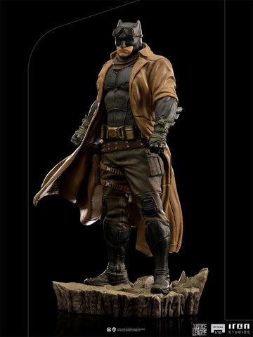 Iron Studios Zack Snyder’s Justice League Knightmare Batman Art Scale 1/10 Statue - collectorzown