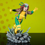 PRE-ORDER: Diamond Select Marvel Comics Gallery X-Men Rogue Figure Diorama - collectorzown