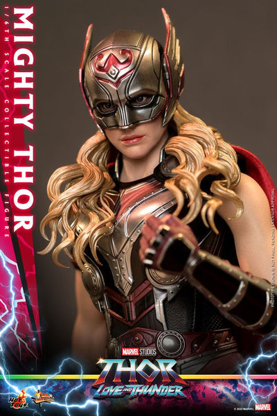Thor Sixth Scale Figure by Hot Toys – Alter Ego Comics