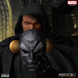Mezco Toyz Doctor Doom One:12 Action Figure