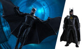 Hot Toys The Flash: Batman (Modern Suit) Sixth Scale Figure
