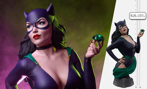 PRE-ORDER: Tweeterhead DC Comics Catwoman 1:3 Scale Bust