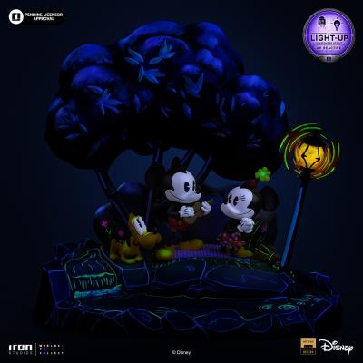 PRE-ORDER: Iron Studios Disney Mickey, Minnie, and Pluto’s Day at the Park Deluxe 1/10 Art Scale Statue