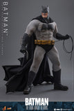 PRE-ORDER: Hot Toys DC Comics The Dark Knight Returns Batman Sixth Scale Figure