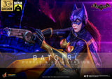Hot Toys DC Batman: Arkham Knight Batgirl (Purple and Gold Version) Sixth Scale Figure
