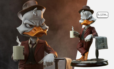 Sidehsow Collectibles Marvel Howard the Duck Premium Format Figure