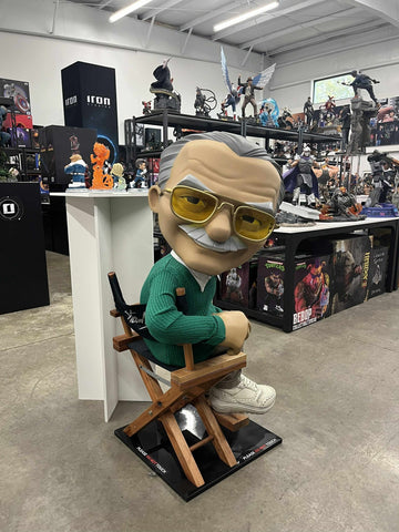 Iron Studios Pow! Studios Life - Size Stan Lee MiniCo Statue - collectorzown