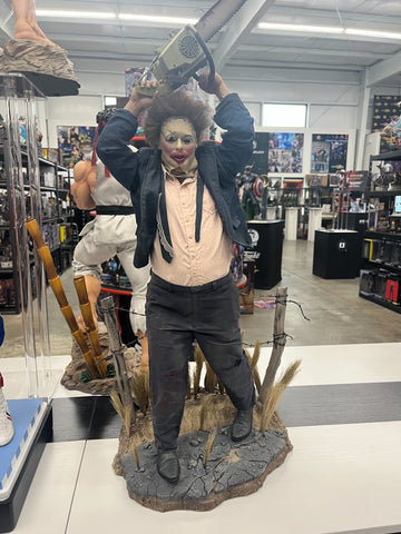 PCS Collectibles Leatherface "Pretty Woman Mask" 1:3 Scale Statue - collectorzown