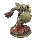 PRE - ORDER: Dark Horse DOOM - The Dark Ages: Doom Slayer PVC Figure - collectorzown