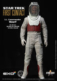 PRE - ORDER: Exo - 6 Star Trek: First Contact Lt. Commander Worf in EVA Suit 1:6 Scale Articulated Figure - collectorzown