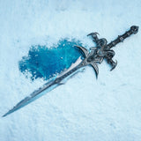 PRE - ORDER: HEX Collectibles World of Warcraft Frostmourne Sword Premium Life - Size Replica - collectorzown