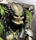 PRE - ORDER: Hollywood Collectibles Group Predator Life - Size Wall Decor - collectorzown