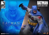 PRE - ORDER: Hot Toys DC Comics Batman: The Dark Knight Returns: Batman (Battle Damaged Version) Sixth Scale Figure - collectorzown