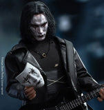 PRE - ORDER: Infinite Statue The Crow Eric Draven(Deluxe Gold Edition) Sixth Scale Figure - collectorzown