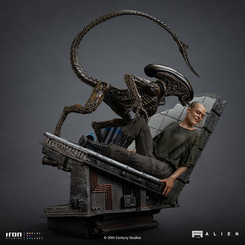 Iron Studios Alien 3 Ellen Ripley & Dog Alien Art Scale 1/10 Statue