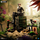 PRE - ORDER: Iron Studios DC Comics Gotham City Sirens Catwoman 1/10 Deluxe Art Scale Statue - collectorzown