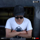 PRE - ORDER: Iron Studios Jaws: Steven Spielberg (Jaws 50th Anniversary) Deluxe Art Scale 1:10 Statue - collectorzown