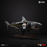 PRE - ORDER: Iron Studios Jaws: Steven Spielberg (Jaws 50th Anniversary) Deluxe Art Scale 1:10 Statue - collectorzown