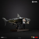 PRE - ORDER: Iron Studios Jaws: Steven Spielberg (Jaws 50th Anniversary) Deluxe Art Scale 1:10 Statue - collectorzown