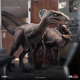 PRE - ORDER: Iron Studios Jurassic Park: Raptors at the Kitchen's Door 1/10 Art Scale Statue - collectorzown