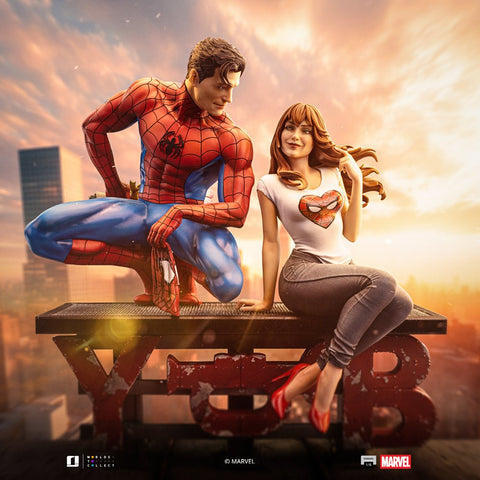PRE - ORDER: Iron Studios Marvel Comics: Spider - Man and MJ Diorama 1/6 Scale Statue - collectorzown