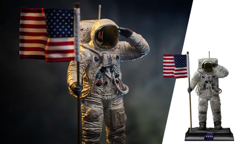 PRE - ORDER: Iron Studios NASA Apollo 11 Astronaut Legacy Replica 1/4 Scale Statue - collectorzown
