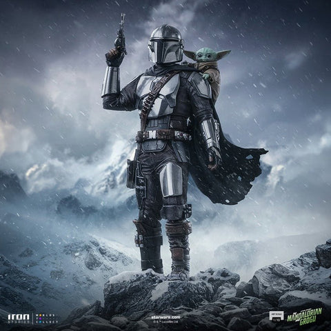 PRE - ORDER: Iron Studios Star Wars: Mandalorian and Grogu 1:10 Scale Statue - collectorzown