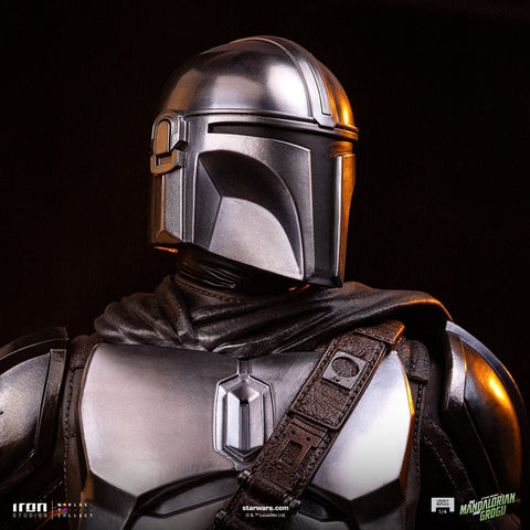 PRE - ORDER: Iron Studios Star Wars: The Mandalorian & Grogu Legacy Replica The Mandalorian and Grogu Legacy Replica 1/4 Scale Statue - collectorzown