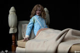 PRE-ORDER: Sideshow Collectibles The Exorcist: Regan MacNeil (Deluxe Edition) Sixth Scale Figure - collectorzown