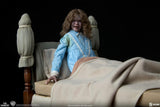 PRE-ORDER: Sideshow Collectibles The Exorcist: Regan MacNeil Sixth Scale Figure - collectorzown