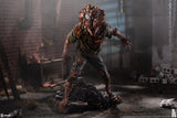 PRE - ORDER: Sideshow Collectibles The Last of Us Clicker Statue - collectorzown