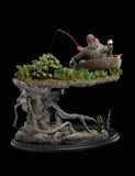 PRE - ORDER: Weta Workshop The Lord of the Rings Smeagol & Deagol: A Shadow of the Past 1:6 Scale Statue - Limited Edition of 800 - collectorzown