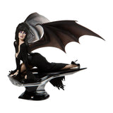 Enesco: Enesco Grand Jester Studio Elvira Masterpiece Statue LE 2500 - collectorzown