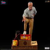 Iron Studios Stan Lee Deluxe 1/10 Scale Statue - collectorzown