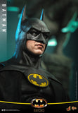 PRE-ORDER: Hot Toys Batman (1989) Batman Sixth Scale Figure - collectorzown