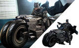 PRE-ORDER: Hot Toys The Flash: Batman and Batcycle Sixth Scale Figure Set - collectorzown