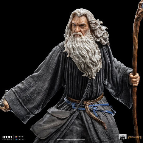 PRE-ORDER: Iron Studios Lord of the Rings Gandalf 1/10 Art Scale Statue - collectorzown